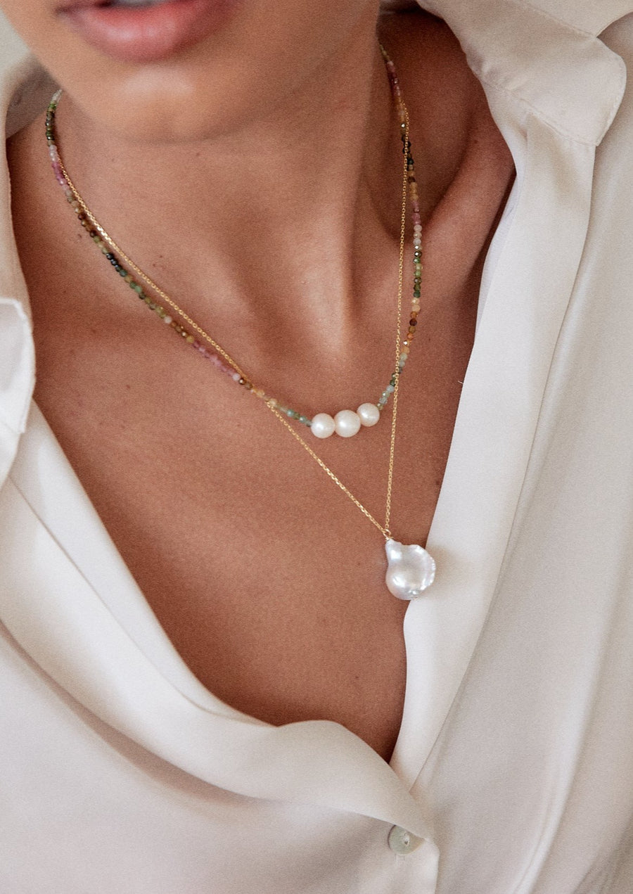 baroque teardrop pendant necklace - Alyssa